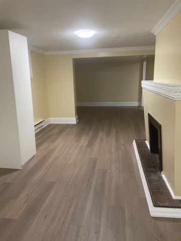 For Lease - 31 Madawaska Avenue Unit# LOWER, Toronto, Ontario - Photo 4