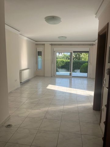 Μεζονέτα για ενοικίαση Συνοικισμός Νόμου 751 (Πανόραμα) - Φωτογραφία 4