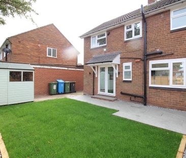 3 bedroom semi-detached house to rent - Photo 6