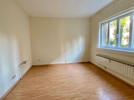 Große Familienwohnung mit Loggia - Foto 4