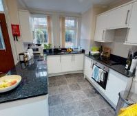 18 Pearson Terrace, Leeds, LS6 1HZ - Photo 2