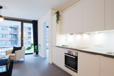 Toll geschnittene 3-Zi.-Wohnung mit idealem Grundriss, EBK & Smart Home-Features in Mitte - Photo 2