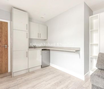 Studio to rent - Photo 6