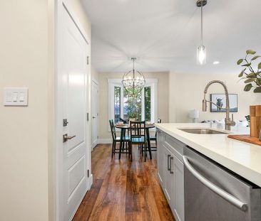 For Lease - 813 Aylmer Street Unit# Main Floor, Peterborough, Ontario - Photo 6