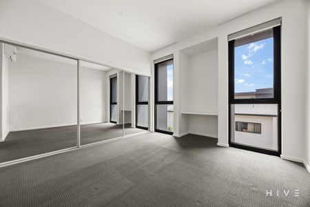 31/1 Skuta Place, Denman Prospect ACT 2611 - Townhouse For Rent | Domain - Photo 5