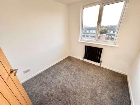 Thorold Avenue, Cranwell Village, Sleaford, Lincolnshire, NG34 - Photo 2