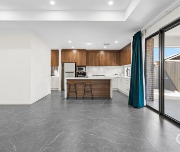 Open the Door to Effortless Family Living in Findon - Photo 4