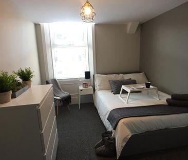 6 bedroom house of multiple occupation to rent - Photo 1