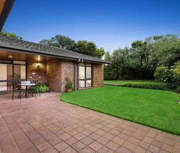 22 Sylverly Grove, Caulfield VIC 3162 - House For Rent | Domain - Photo 6