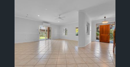 LARGE FAMILY HOME - your peaceful escape. - Photo 3