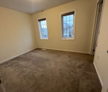 For Lease - 7 Esther Crescent, Thorold, Ontario - Photo 6