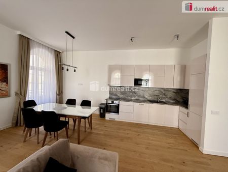 Pronájem bytu 2+kk 79 m² - Fotografie 4