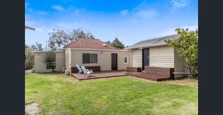 Rooms 1, 2 & 6 in Shared Home - Photo 5