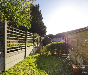 2 bedroom terraced house to rent - Photo 3