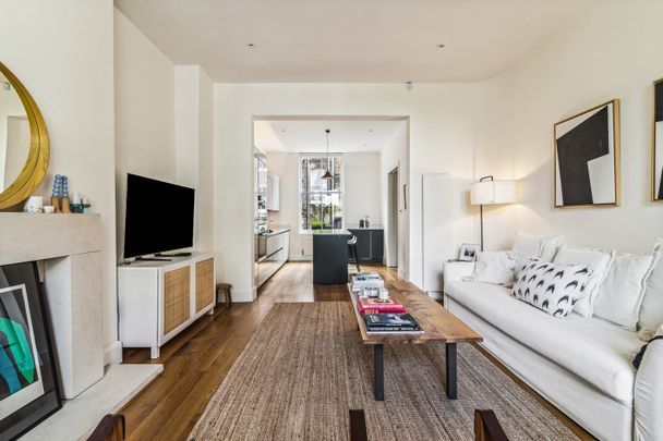 2 Bed Flat, Westbourne Park Road, W2 - Photo 1