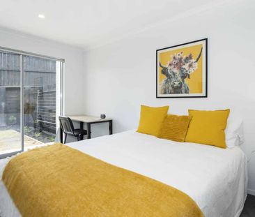 Modern Studio Rooms for Rent - Photo 1