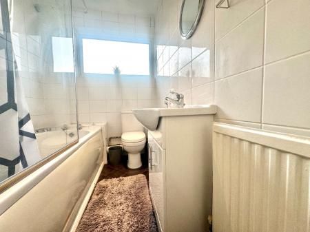 Ancress Close, Canterbury - Photo 3