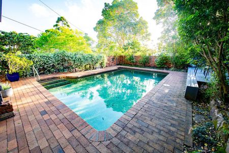 Open Cancelled - Deposit Paid $1850 pw - Fully / Partially Furnished, Stunning Family Home - Photo 4