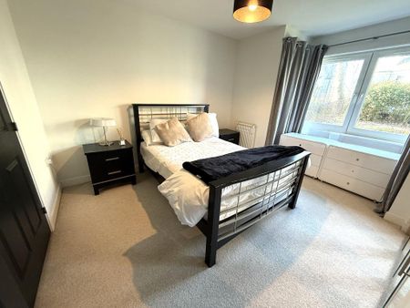 4 bedroom terraced house to rent - Photo 5