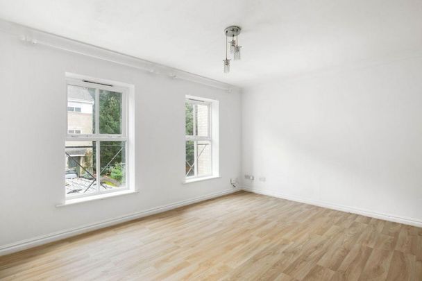 4 bedroom townhouse to rent - Photo 1