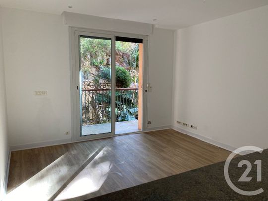 Location Appartement 2 pièces 41m² VILLEFRANCHE SUR MER 06230 - Photo 1