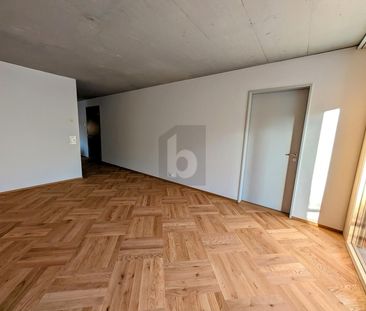 LICHTDURCHFLUTET MIT SCHÖNER LOGGIA - Foto 1