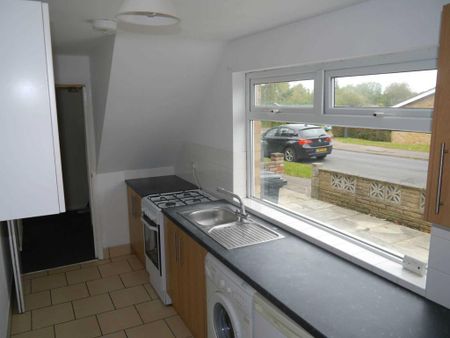 3 bedroom house to rent - Photo 2