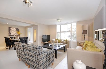 3 bedroom flat to rent - Photo 2