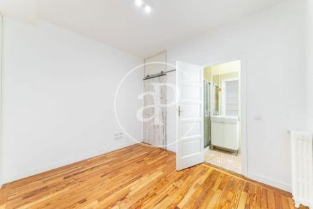 Piso de alquiler en Almagro - Photo 4