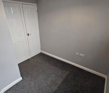 Brown Hill Avenue, Leeds, LS9 6DY - Photo 5