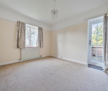 5 bedroom detached house to rent - Photo 5