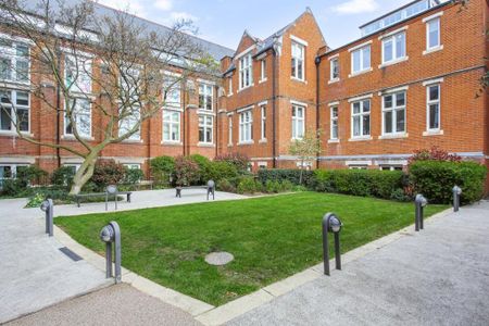 2 bedroom apartment to rent - Photo 4