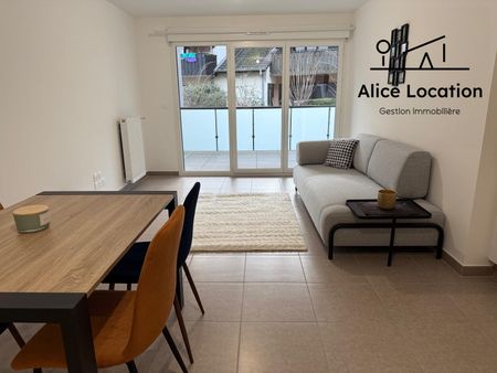 Location Appartement 3 pièces 60m² THONON LES BAINS 74200 - Photo 2