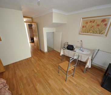 2 bedroom semi-detached house to rent - Photo 1