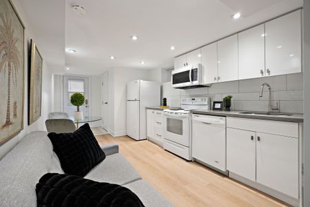 For Lease - 198 Yarmouth Road Unit# Bsmt, Toronto, Ontario - Photo 5