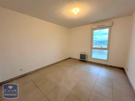 Location Appartement 4 pièces 73m² JUVIGNAC 34990 - Photo 4