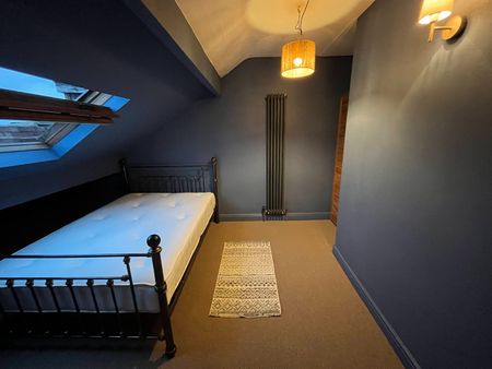 5 Bed Terraced House, Grimthorpe Street, LS6 - Photo 4