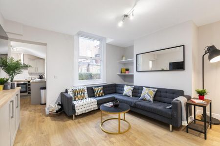 6 bedroom house to rent - Photo 2