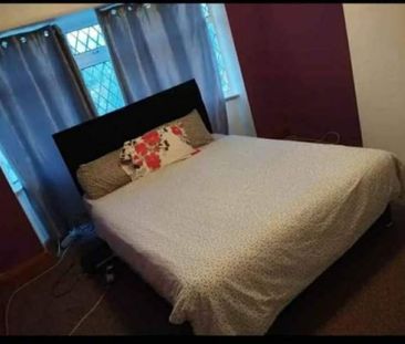 Room in a Shared House, Carlton Crescent, LU3 - Photo 3