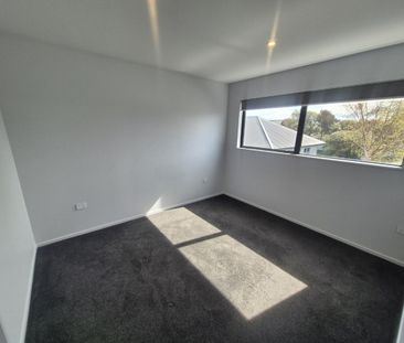 3/67 Osborne Street, Waltham - Photo 4