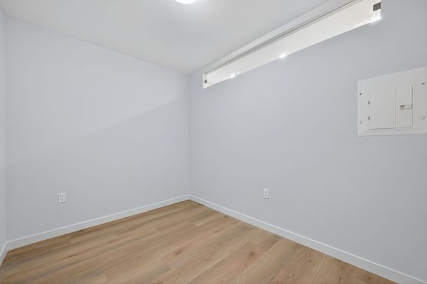For Lease - 19 Candis Drive Unit# B, Toronto, Ontario - Photo 1