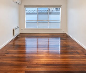 1/58 Barkly Street, St Kilda, VIC, 3182 - Photo 6