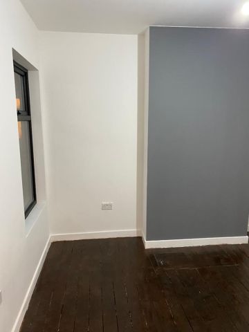 4 Bed Terraced House, Berkeley Avenue, M14 - Photo 4