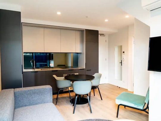 3 Bed Duplex with Terrace - Photo 1