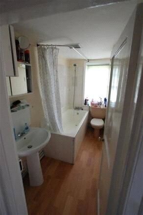 1 bedroom flat to rent - Photo 4
