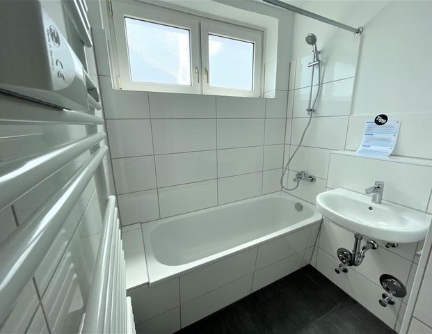 Demnächst frei! 3-Zimmer-Wohnung mit Küche in Wolfsburg Vorsfelde - Photo 1