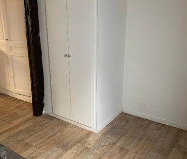 Location Appartement 1 pièce 32m² - Photo 4