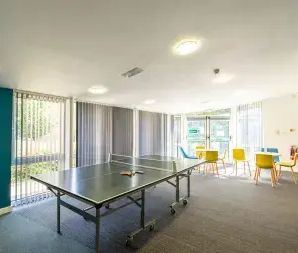 1 bedroom private hall to rent - Photo 2