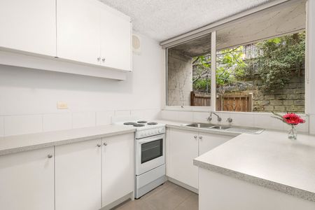 11/217A Highfield Road, Camberwell VIC 3124 - Photo 3