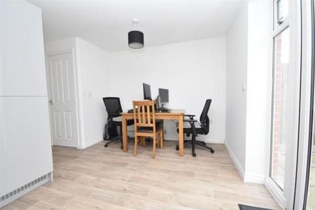 3 bedroom house to rent - Photo 2